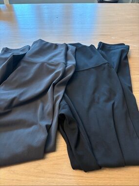 CRZ YOGA High-Waist Leggings Duo - Black & Charcoal 2 pairs